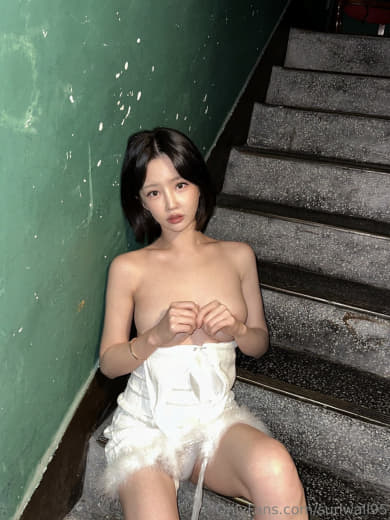 【2023-08-04】the best thrill having sex in toilet.m4v
